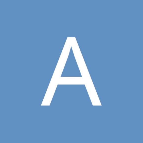 Meet your Posher, Alexis - Picture 1 of 1